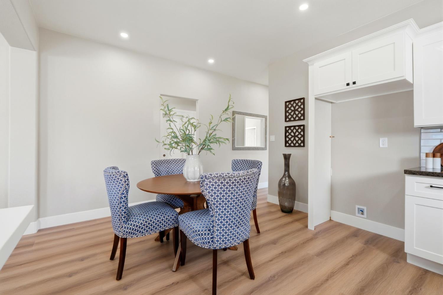 1225 Union St, Kingsburg, CA 93631