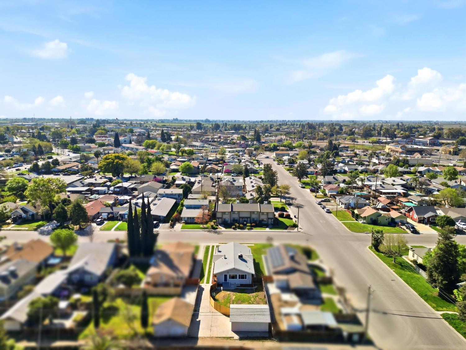 1225 Union St, Kingsburg, CA 93631