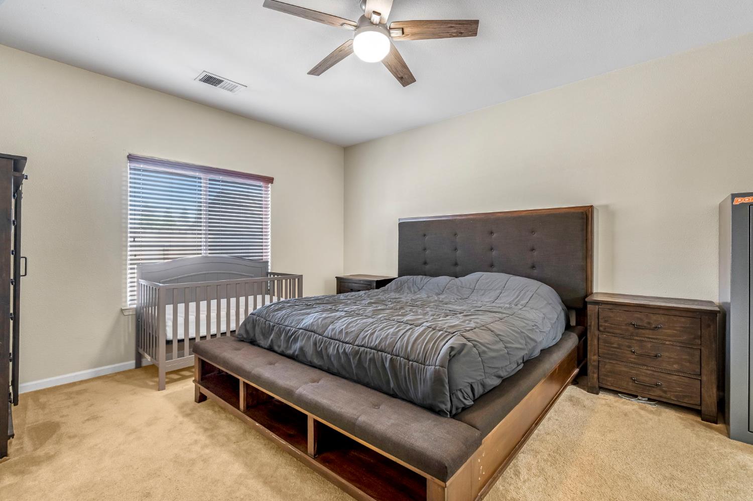 685 W Lake St, Kingsburg, CA 93631