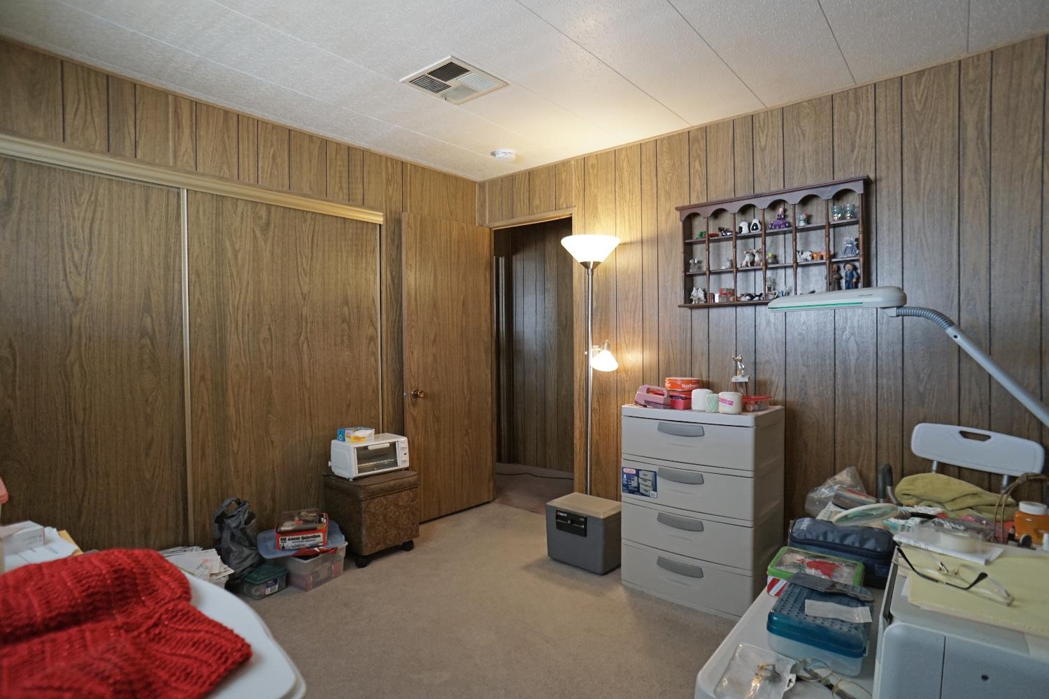 1551 6th Avenue Dr #38, Kingsburg, CA 93631