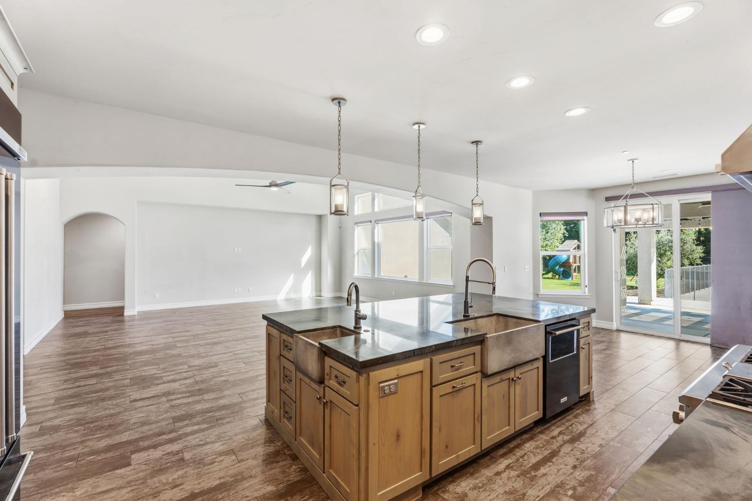 5675 Boston Ave, Kingsburg, CA 93631