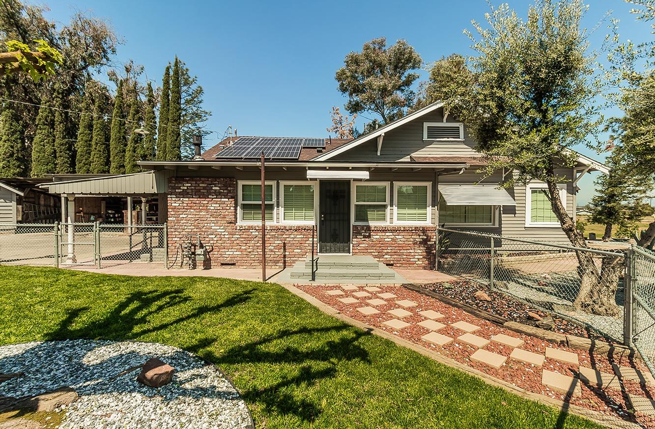 5221 S Reed Ave, Reedley, CA 93654