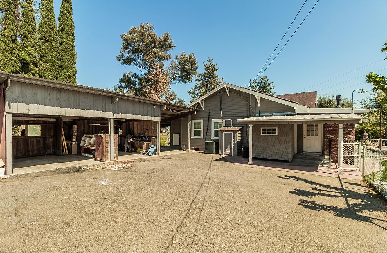5221 S Reed Ave, Reedley, CA 93654
