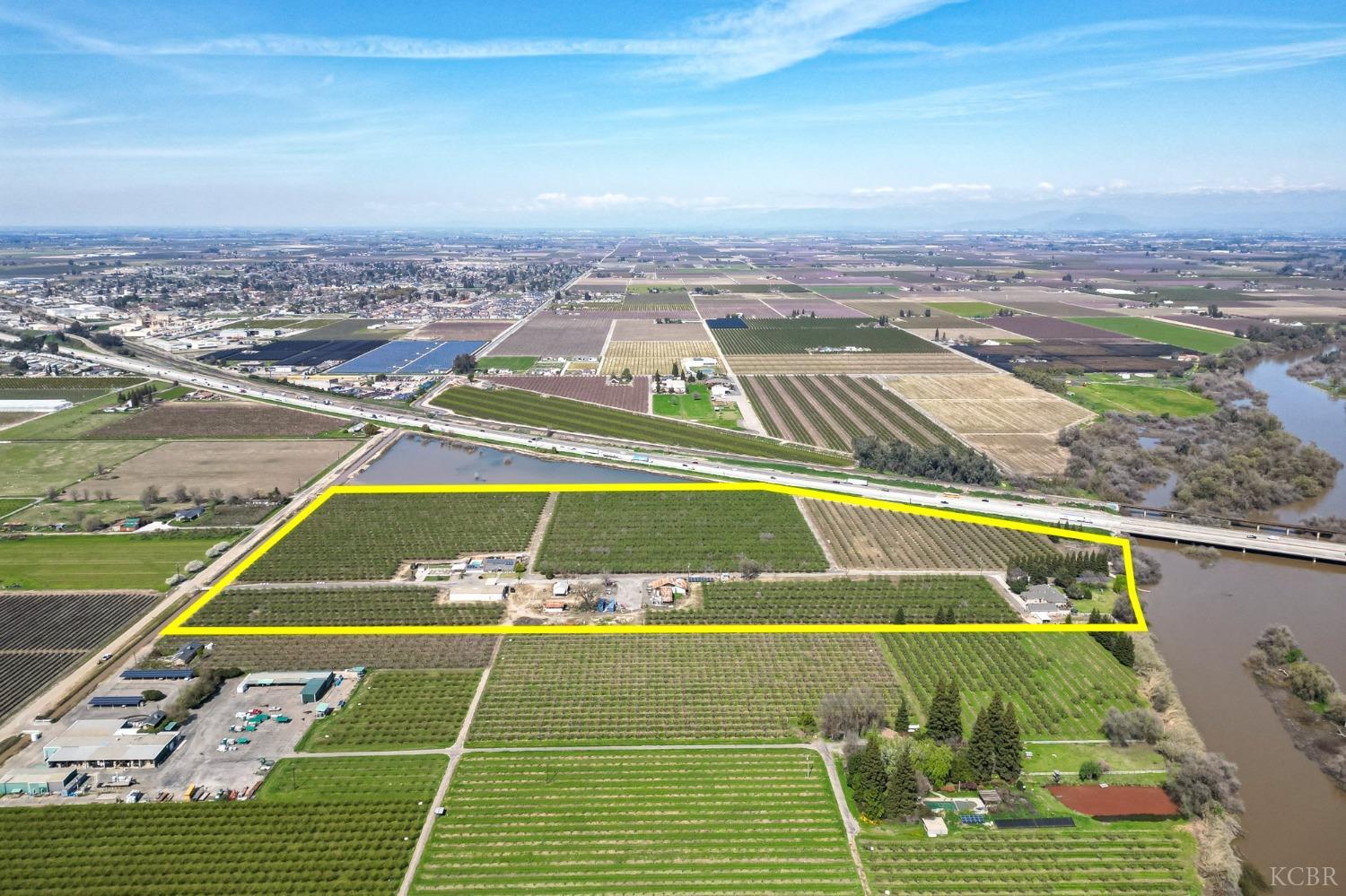 1710 Avenue 388, Kingsburg, CA 93631