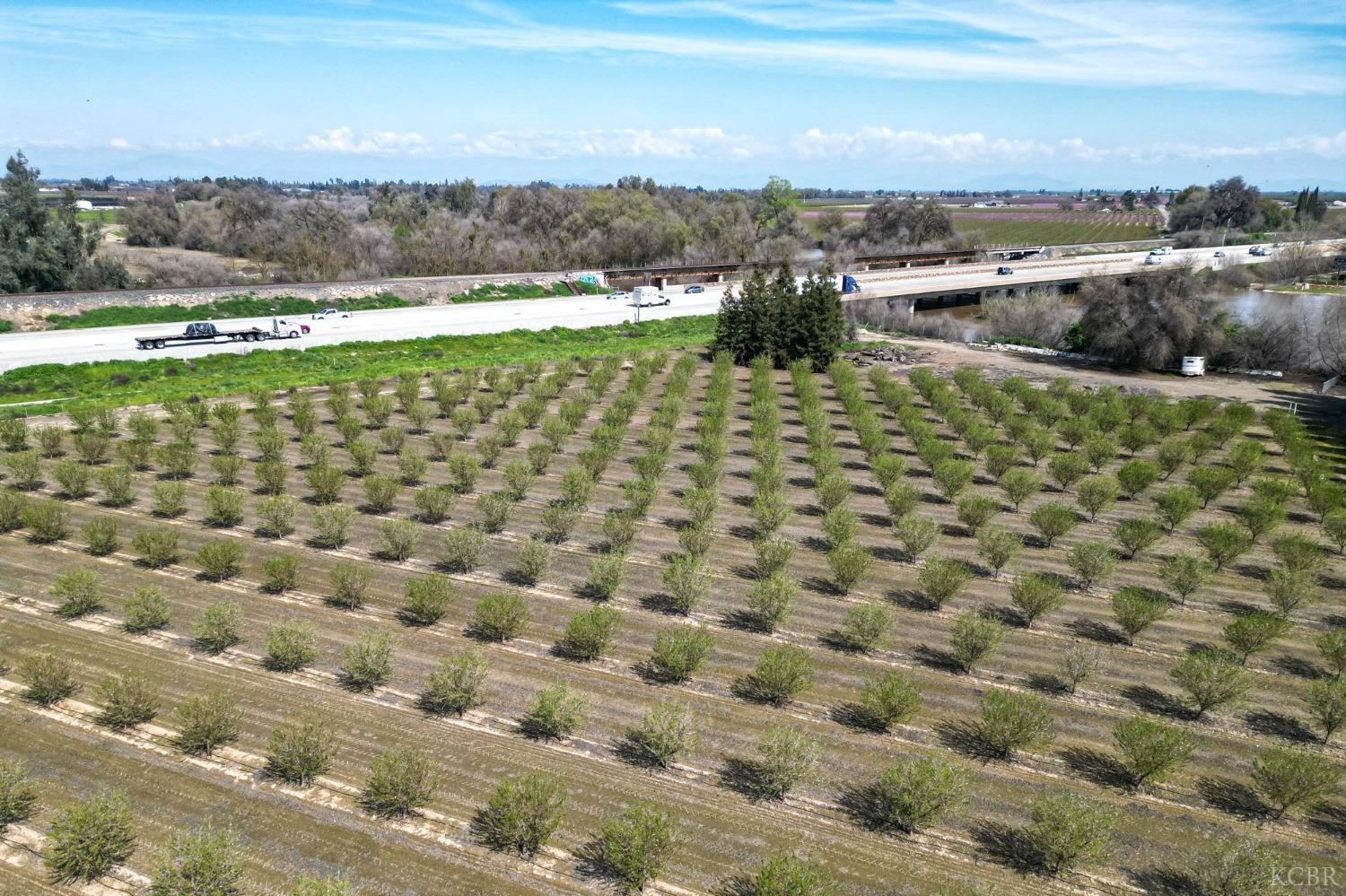 1710 Avenue 388, Kingsburg, CA 93631