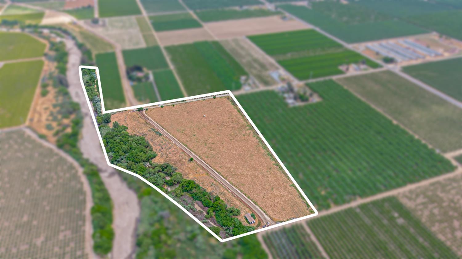 1188 7 1/2 Ave, Kingsburg, CA 93631