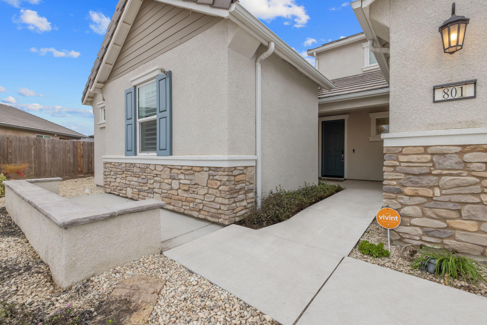 801 Howard St, Kingsburg, CA 93631