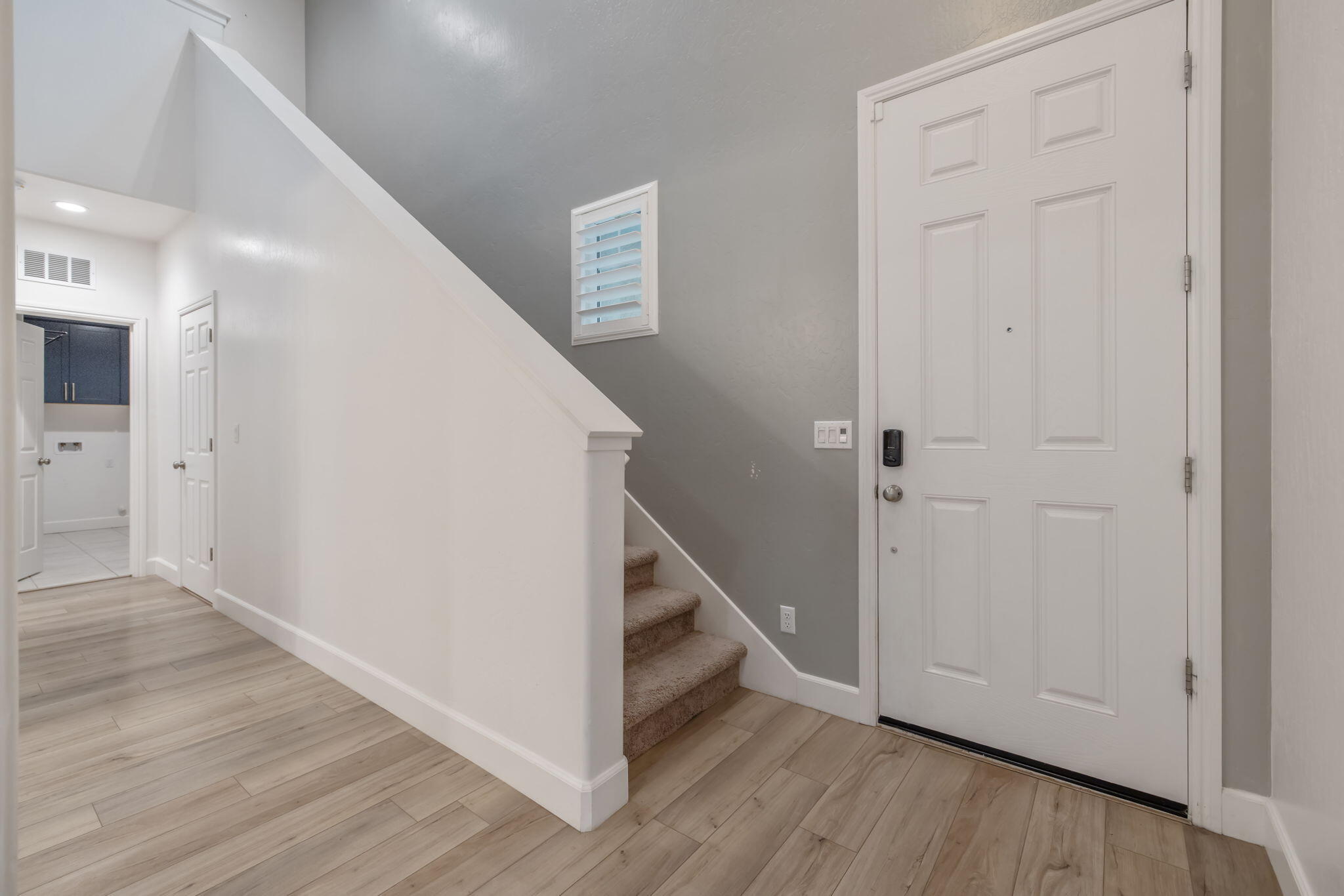 801 Howard St, Kingsburg, CA 93631