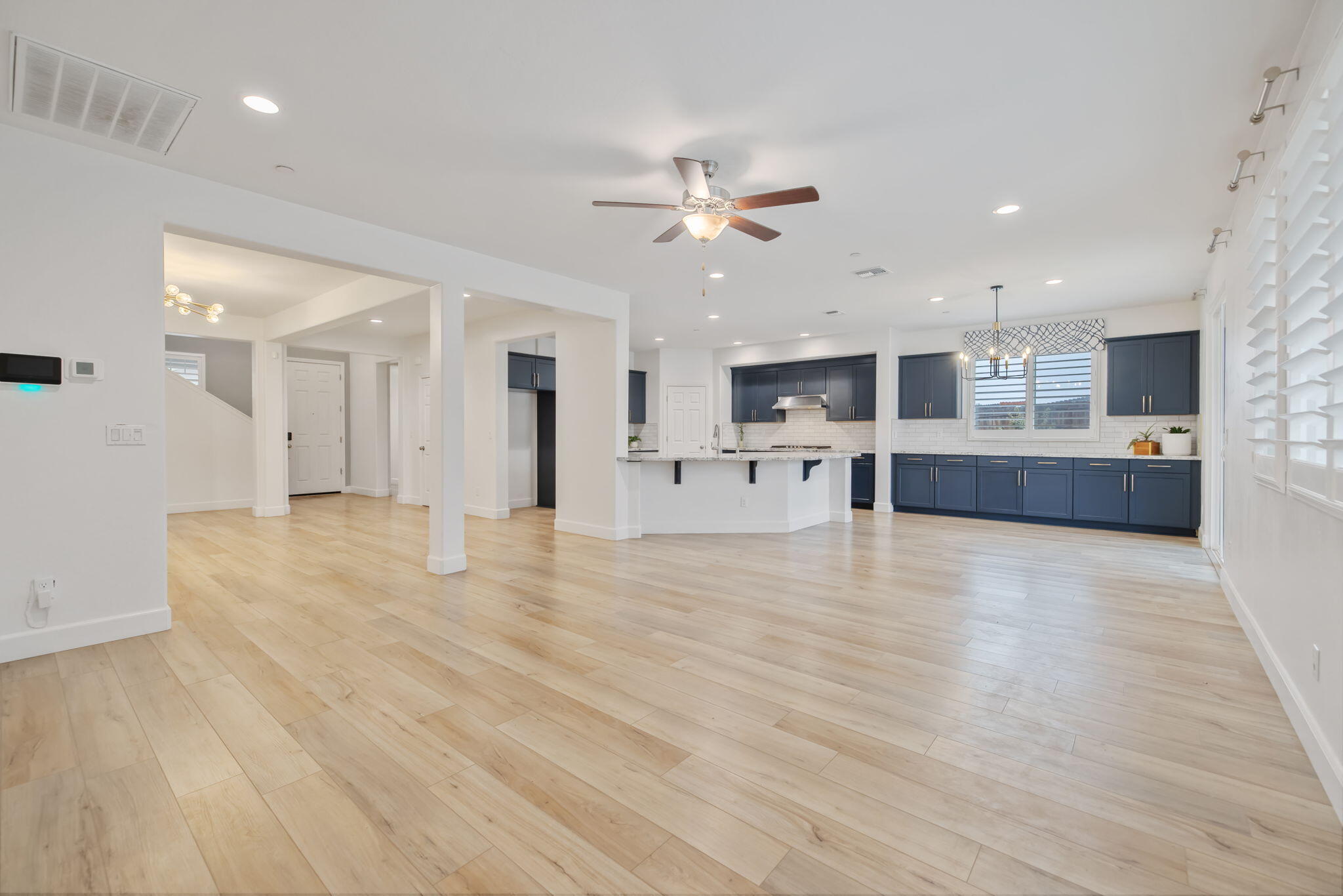 801 Howard St, Kingsburg, CA 93631