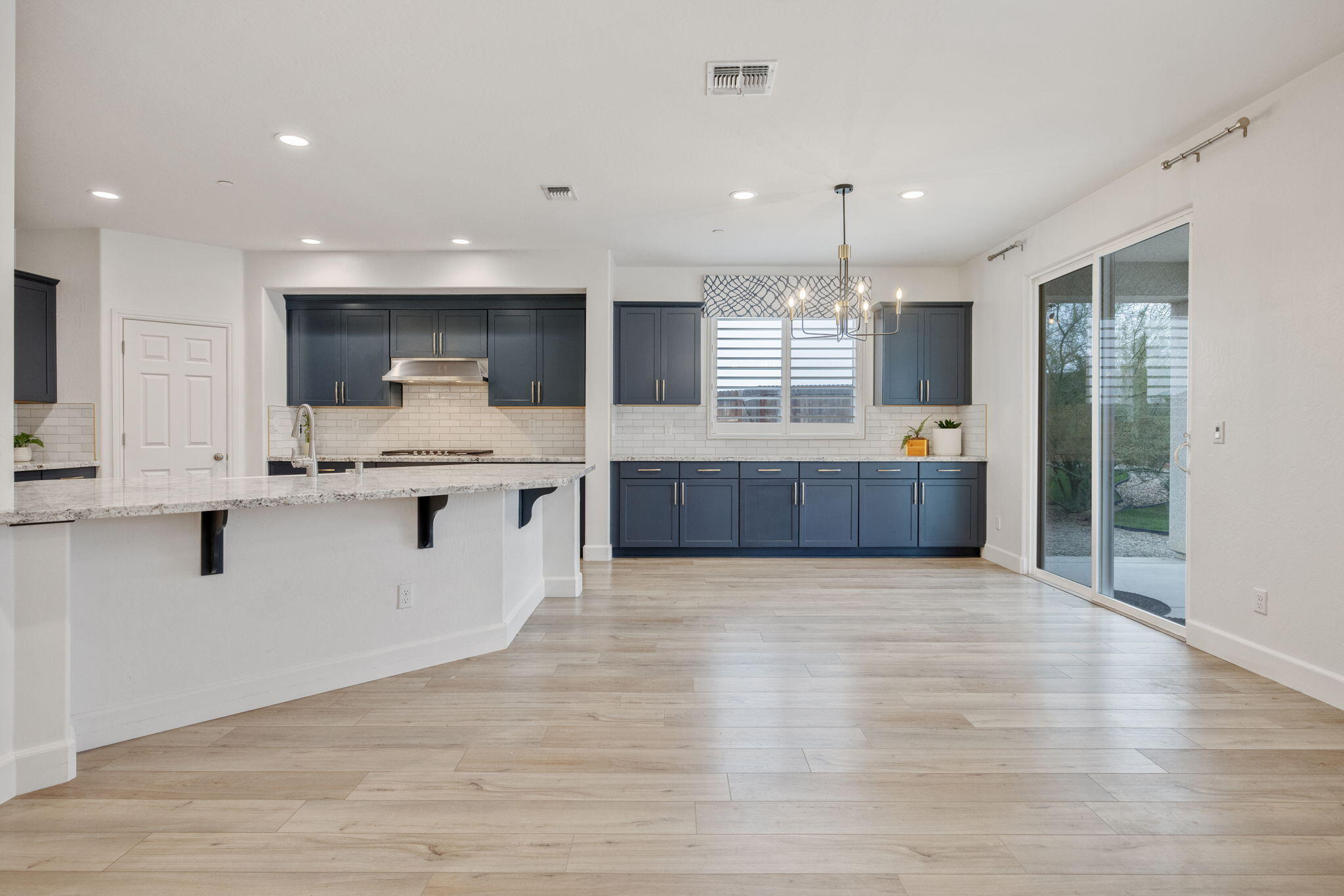 801 Howard St, Kingsburg, CA 93631