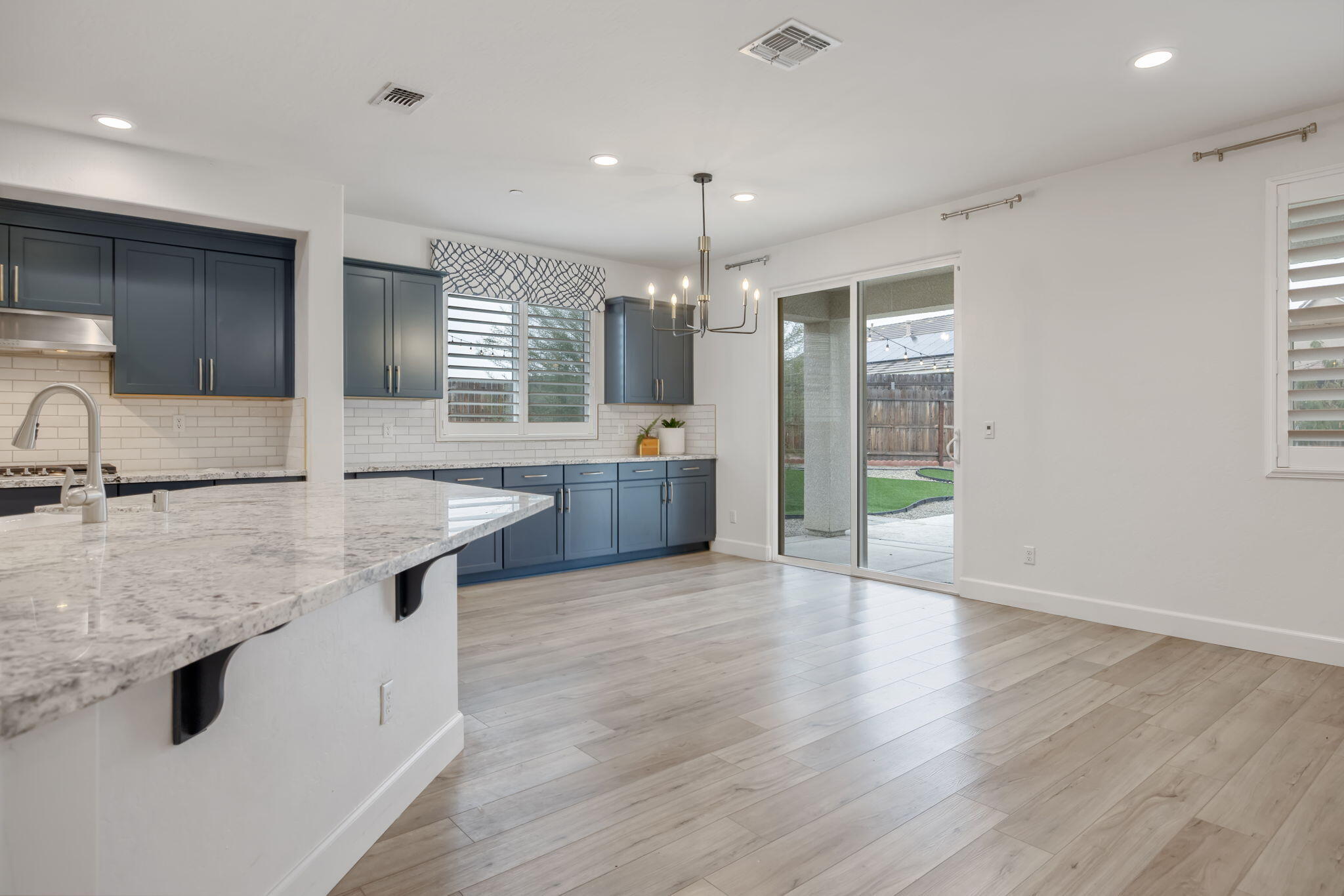 801 Howard St, Kingsburg, CA 93631