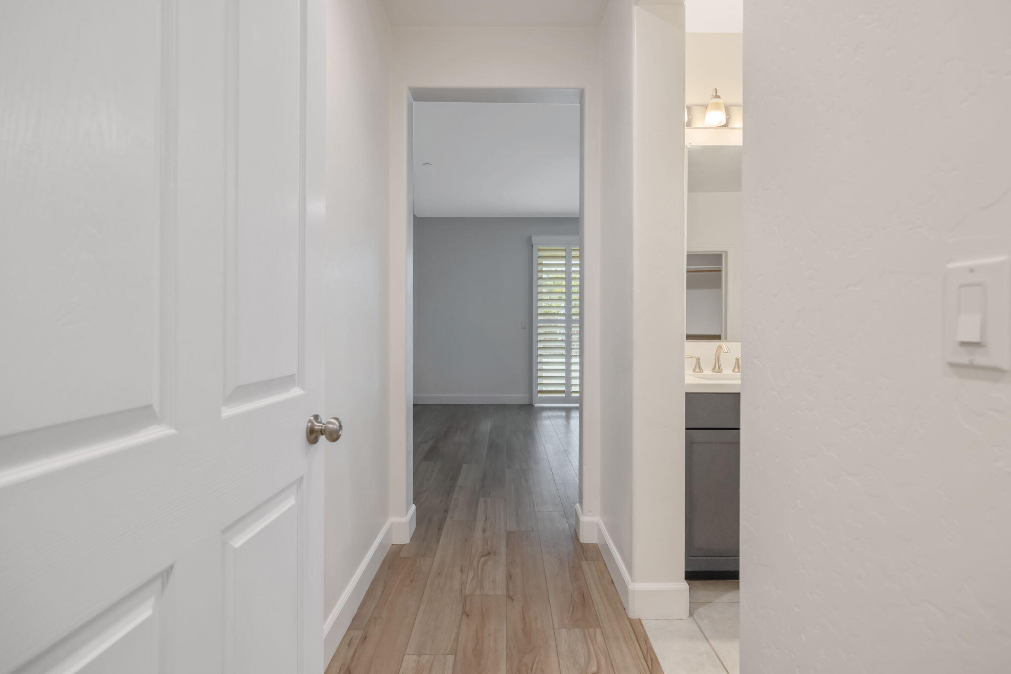 801 Howard St, Kingsburg, CA 93631