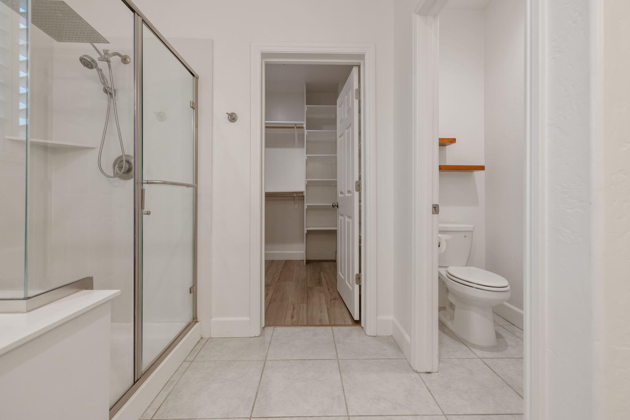 801 Howard St, Kingsburg, CA 93631