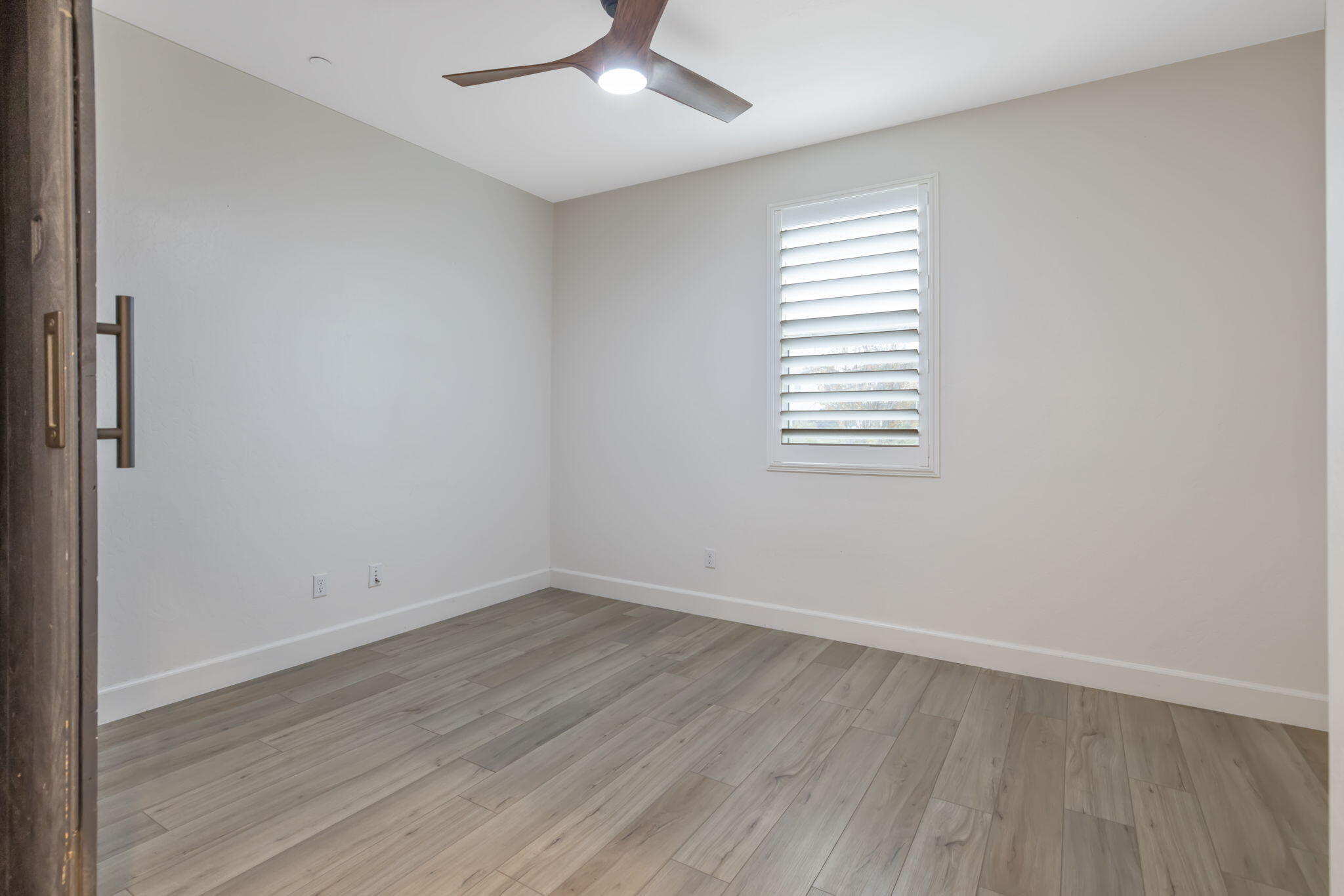 801 Howard St, Kingsburg, CA 93631