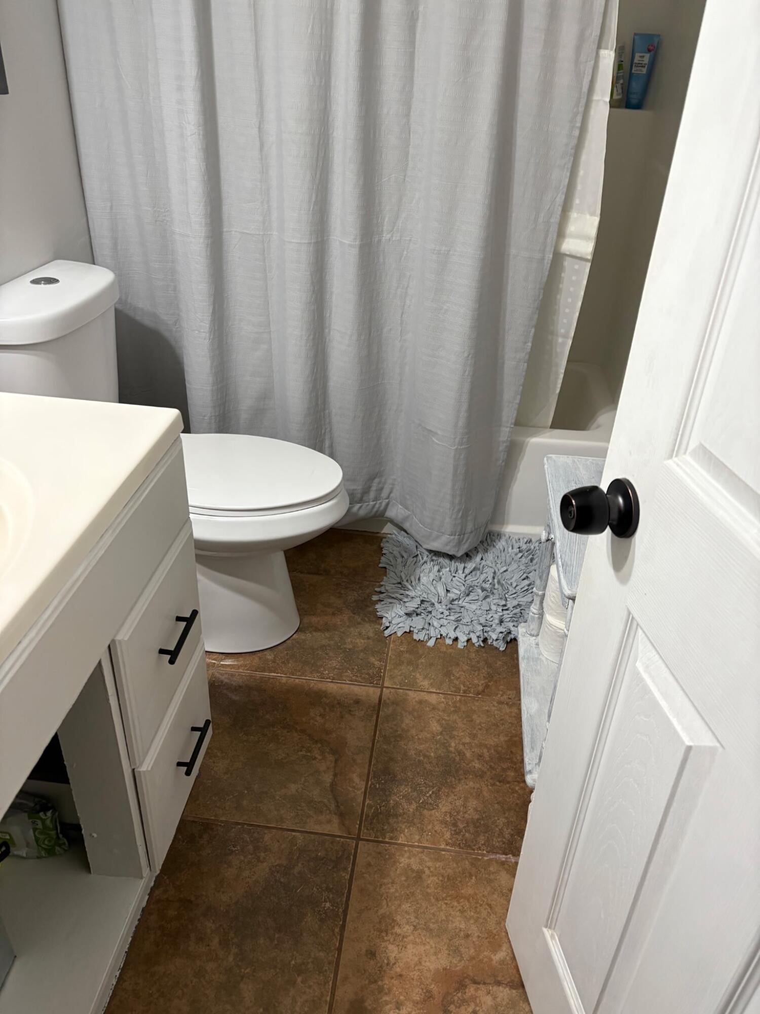 1848 19th Ave, Kingsburg, CA 93631