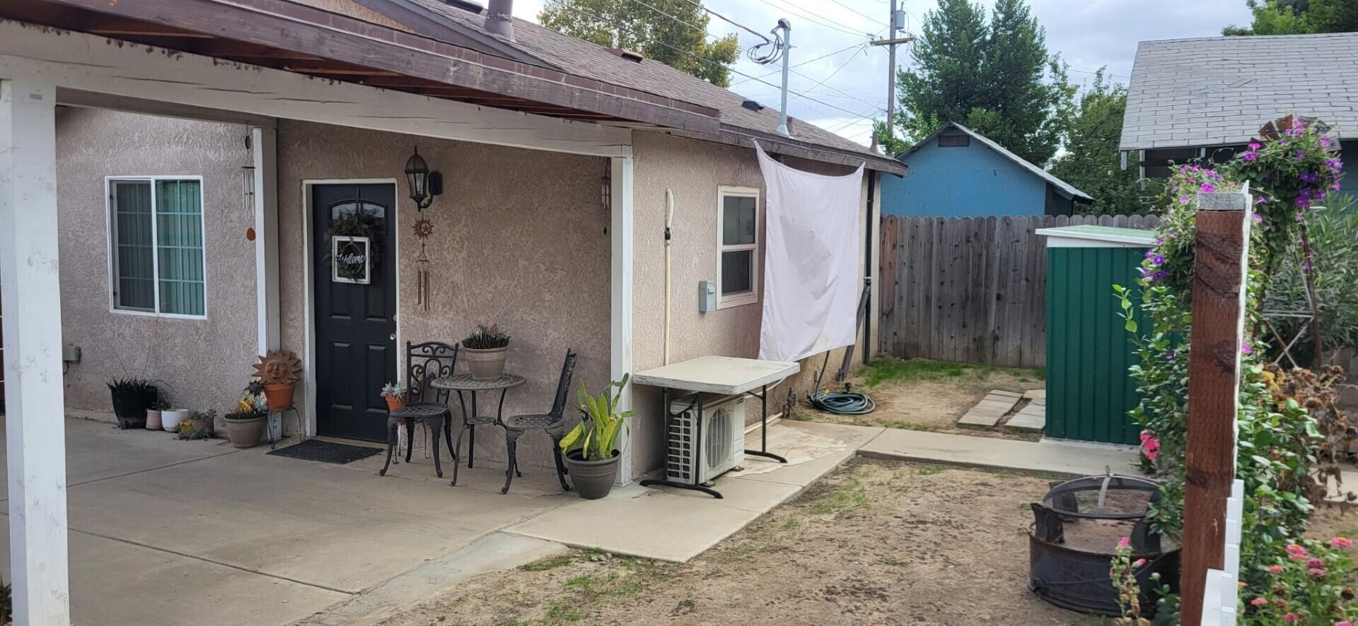 1848 19th Ave, Kingsburg, CA 93631